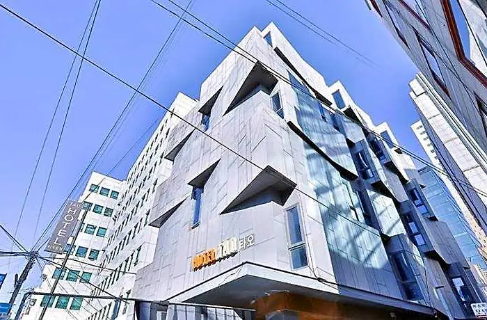 Tao Hotel 3*